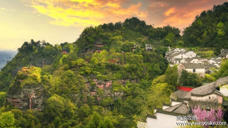 齐云山在哪，在江西省崇义县(中国著名的道教名山之一)