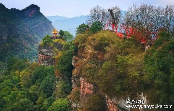 齐云山风景名胜区海拔多少米，2061米(震撼感十足的壮观山峰)