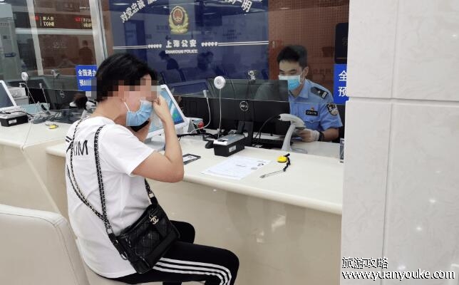 港澳通行证过期了怎么续签，两种续签方法(需要120或者140元费用)