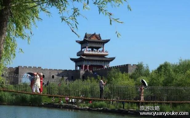 吉林松原好玩吗，自然资源丰富的旅游丰富(特色美食非常迷人)