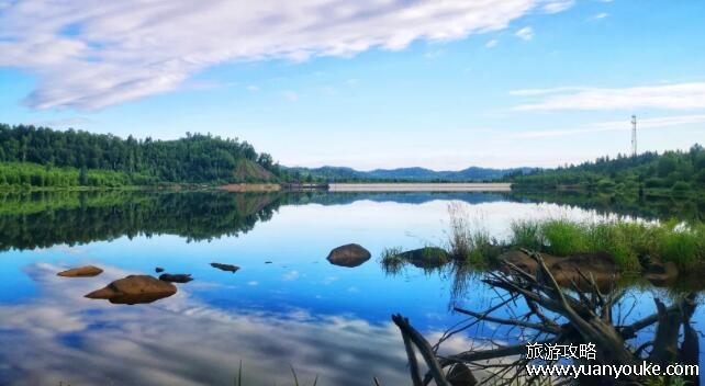 卧龙湖在哪个地方，辽宁省沈阳市康平县(风景优美的美丽景区)