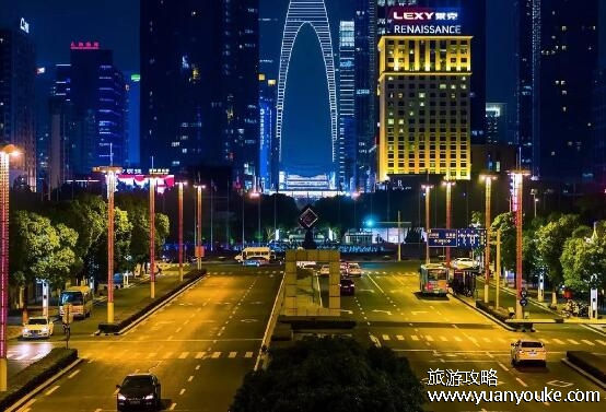 苏州星海广场好玩吗，乐趣无穷的繁华广场(非常适合放松休闲)
