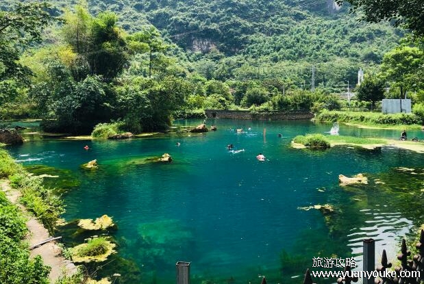 九顿天窗在哪里，在广西河池市(自然景观令人惊叹的独特景点)