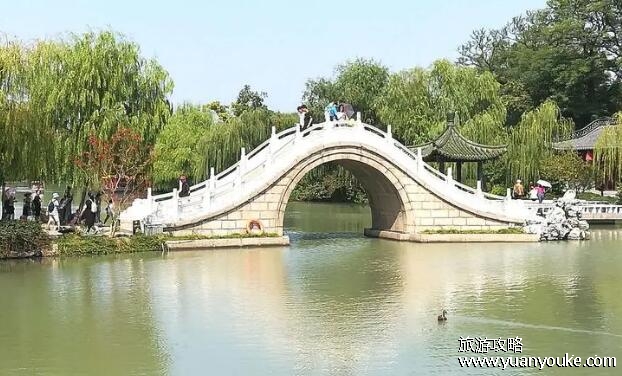 二十四桥在哪个城市，是江苏扬州的一个景点(中国古典园林之母)