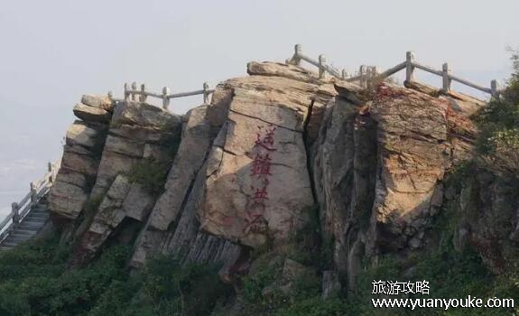 连云港花果山好玩吗，充满神话魅力的东方神话之山(西游记特色)