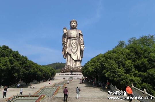 无锡灵山大佛门票多少钱，通常210元一人(冬季会有所降价)