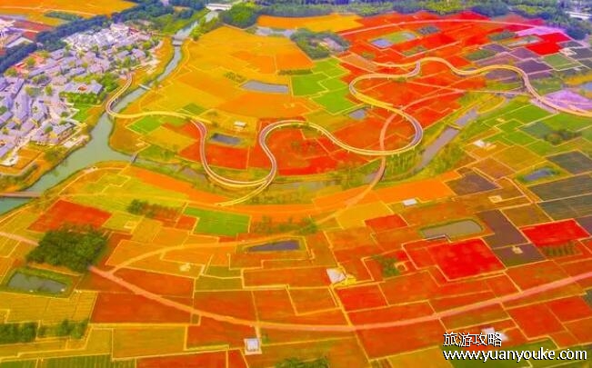 中国唯一没有山的省份，江苏省(大部分都是黄河中的泥沙堆积而成的)