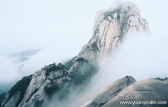 安徽天柱山风景区好玩吗，四季皆美的旅游胜地(日出云海特别美)