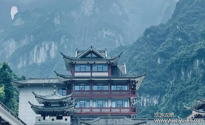 十一最适合自驾游的地方，国家地理称香格里拉是中国最美丽的地方