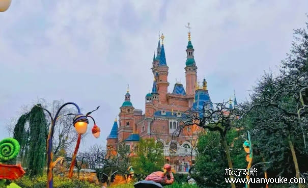 上海旅游必去景点推荐，必打卡的景点（上海外滩被誉为“东方巴黎”