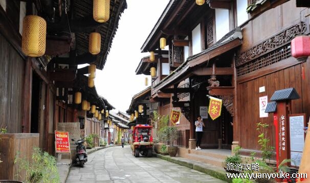 恩阳古镇在哪里，在四川省巴中市恩阳区(手工艺品非常精美)