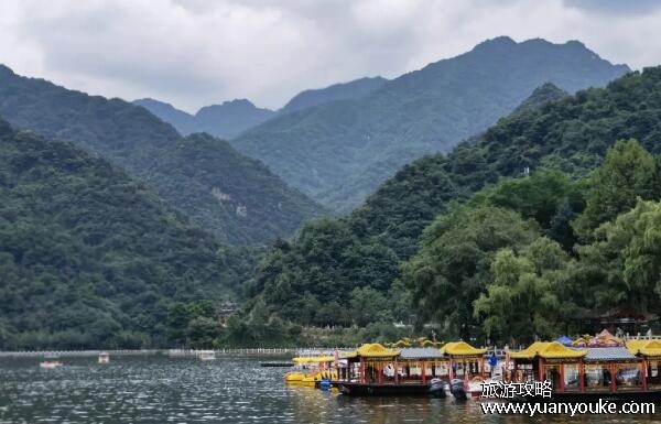 翠华山景区好玩吗，风景壮观绮丽的美丽景区(适合家庭出游)