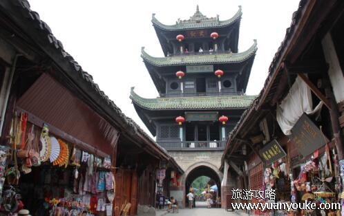 阆中古城在哪里，在四川省阆中市()