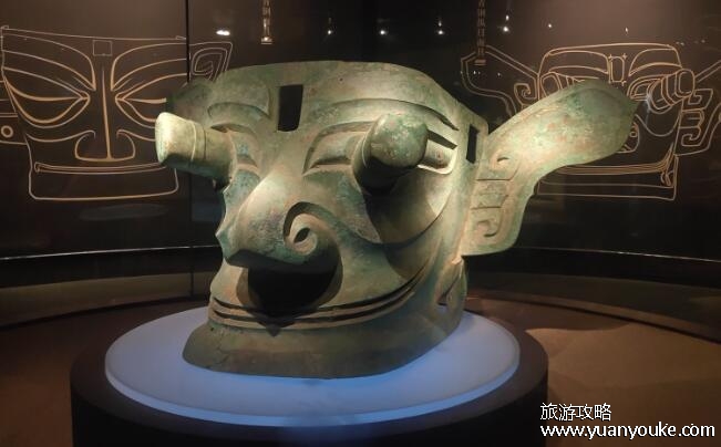 三星堆遗址在哪里，四川省广汉市西北的鸭子河南岸(古蜀文化的存在)