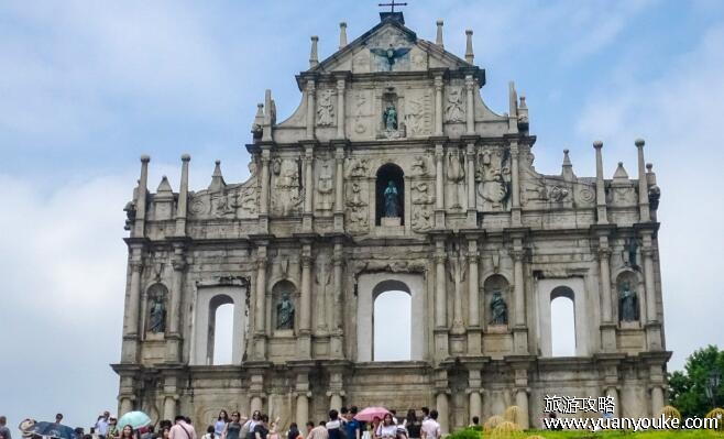 澳门有哪些景点图片，妈阁庙是当地人信仰所在之地(澳门最古老的建筑)