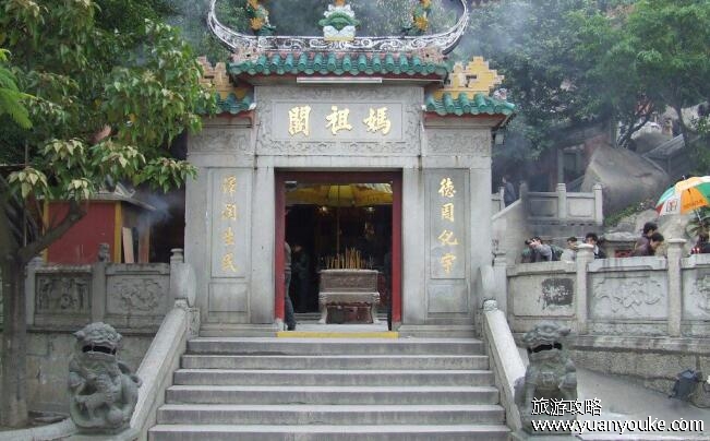 澳门有哪些景点图片，妈阁庙是当地人信仰所在之地(澳门最古老的建筑)