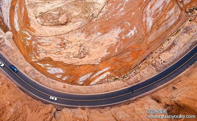 独库公路旅游攻略详细介绍，每年四个月固定开放时间