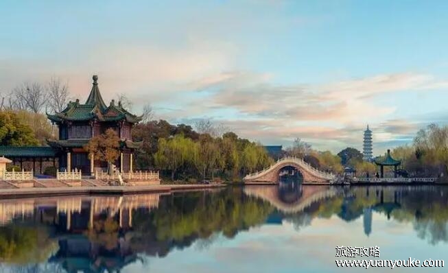 二十四桥位于今天的哪里，江苏省扬州市(古二十四桥有哪些)