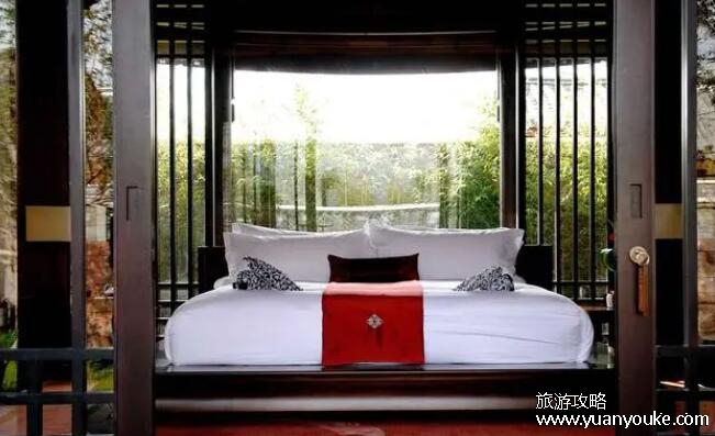 丽江酒店大概多少钱一晚，丽江古城内价格普遍比外面贵