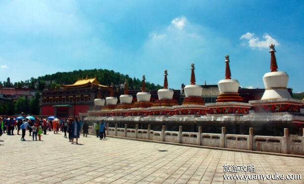 西宁塔尔寺海拔多少米高，在2600米左右(可能会有高原反应)