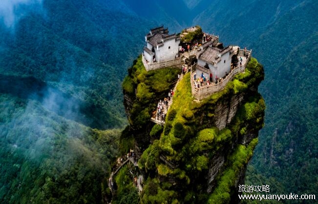 梵净山旅游住哪里方便，三种住宿选择(想要看日出可以自己带帐篷)