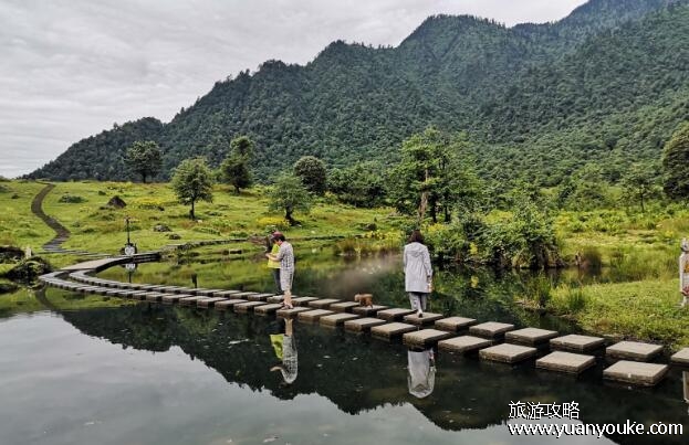 峨边黑竹沟风景区好玩吗，彝族文化浓厚的景区(景色十分独特)