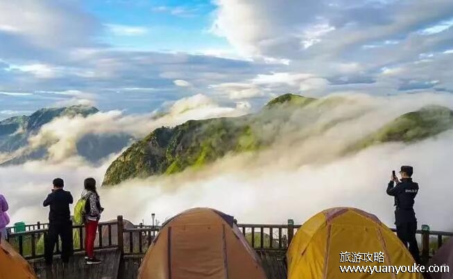 武功山在哪里，江西省的萍乡市芦溪县、吉安市安福县、宜春市袁州区中