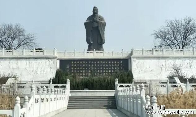 孔子公园在哪里，山东省曲阜市(不仅适合逛街也适合游乐)