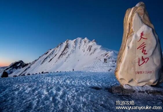 夹金山海拔多少米，高达4114米(极具观赏性的美丽山峰)