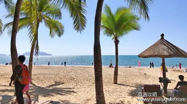 椰梦长廊在哪里，在海南省三亚市(冬可避寒夏能消暑)