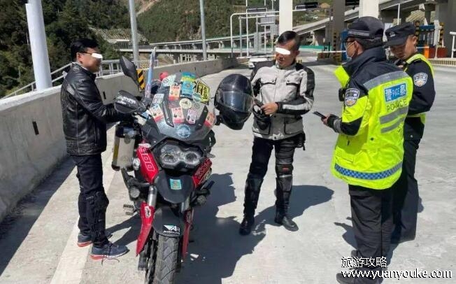 广东摩托车可以上高速吗，政府回复不行(其他摩托车不能上高速的省份)