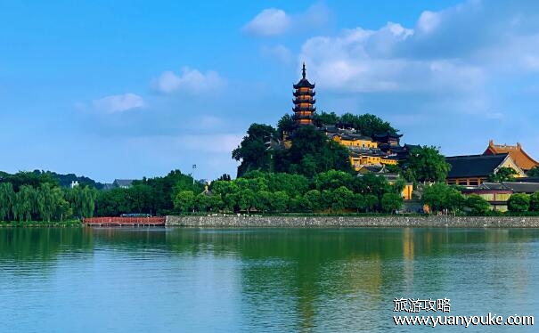 镇江金山寺在什么地方，江苏省镇江市(历史悠久的佛教寺庙)
