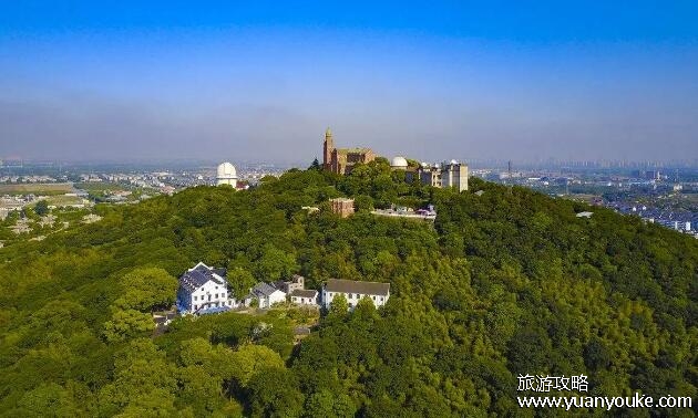 佘山国家森林公园在哪里啊，在上海市西南部(山景壮观)