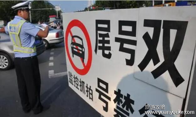郑州限号规定，限行尾号/时间/区域/处罚(外地货车还要办理通行证)