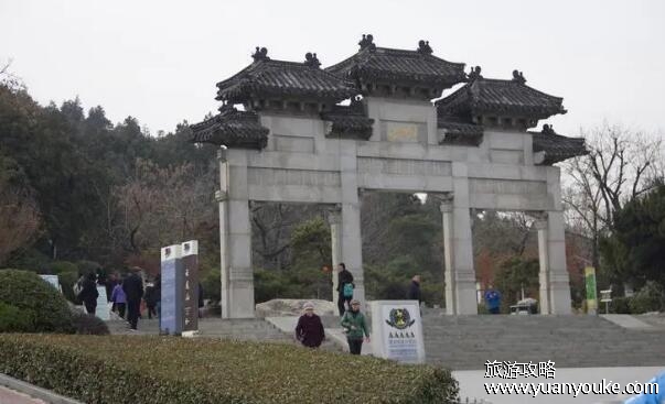 云龙山海拔最高多少米，海拔最高142米让人仿佛回到古代的景区)