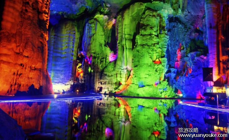 清远宝晶宫好玩吗，神秘绚丽的地下溶洞(景色非常独特)