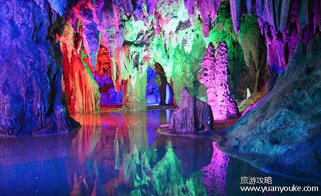 清远宝晶宫好玩吗，神秘绚丽的地下溶洞(景色非常独特)