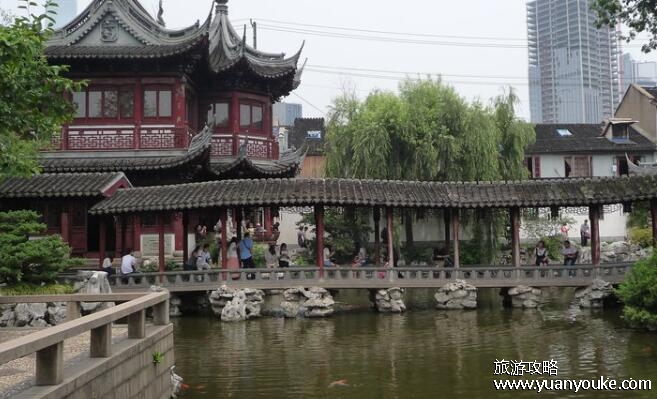 上海旅游必去景点推荐，400多年历史的苏式园林豫园