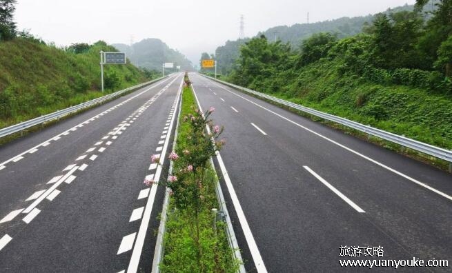 沈海高速起点和终点是哪里，起点是沈阳市终点是海口市