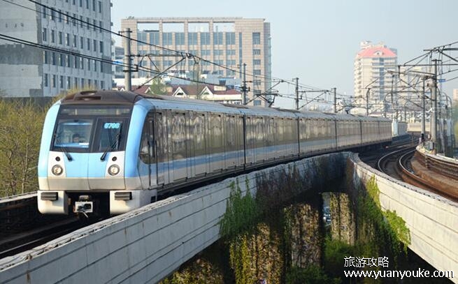 南京地铁1号线运营时间，32个站点运营时间详情