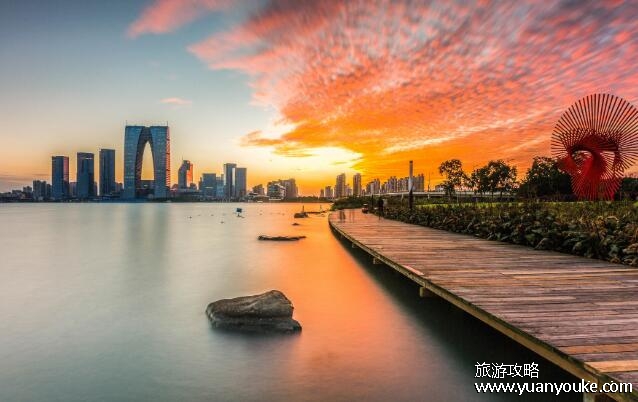 苏州金鸡湖景区要门票吗，无需购买门票(免费游览观光的景点)