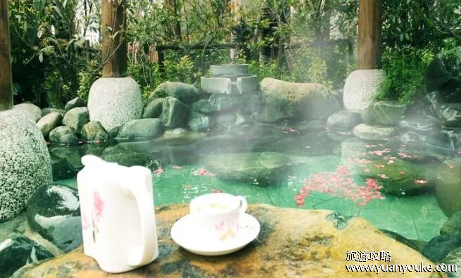 金凤凰温泉度假村在哪里，在江苏省淮安市(非常适合度假放松)