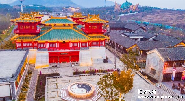 东方盐湖城属于哪个城市，在江苏省常州市金坛区(武侠特色景区)