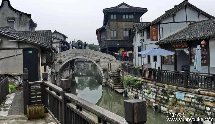 新场古镇在哪里，在上海市浦东新区(旅游价值极高的古镇)