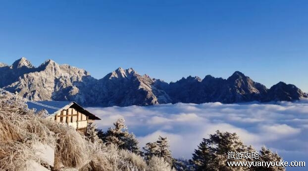 彭州九峰山海拔高度多少米，最高4500米(登山挑战性高)