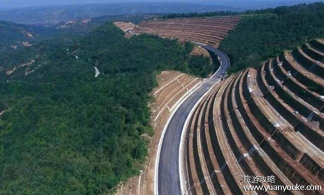 312国道起点和终点，上海市和霍尔果斯市(经过国内9个省份30个市州)