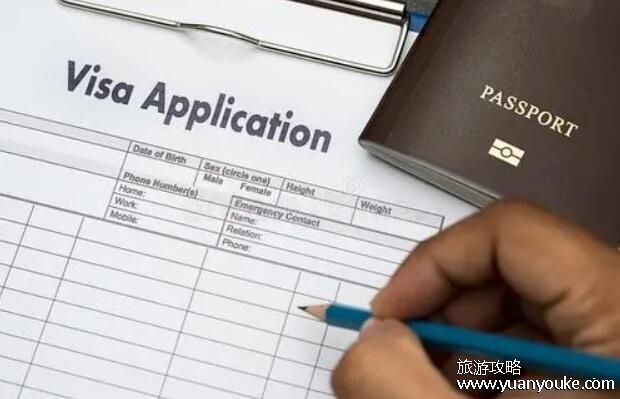 旅游签证怎么办理，首先去做无犯罪记录证明(登录驻华领事馆官网看要求)