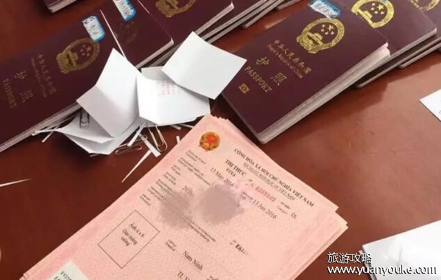 旅游签证怎么办理，首先去做无犯罪记录证明(登录驻华领事馆官网看要求)