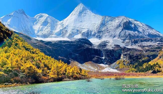 稻城亚丁在哪个省哪个市，在四川甘孜(一生必去的景点之一)