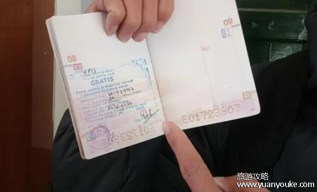 旅游签证可以打工吗，只能打黑工(被发现会面临严厉的惩罚)